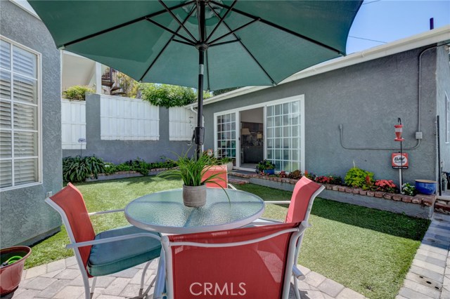 513 Camino Real, Redondo Beach, California 90277, 5 Bedrooms Bedrooms, ,2 BathroomsBathrooms,Residential,Sold,Camino Real,SB20152280