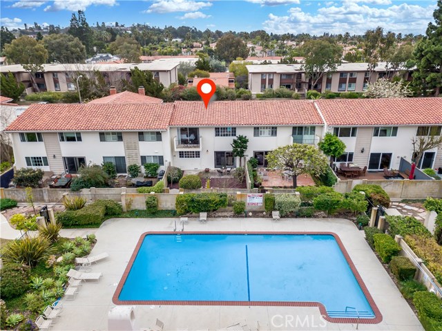 23 Via Granada, Rolling Hills Estates, California 90274, 3 Bedrooms Bedrooms, ,3 BathroomsBathrooms,Residential,Sold,Via Granada,TR21006057