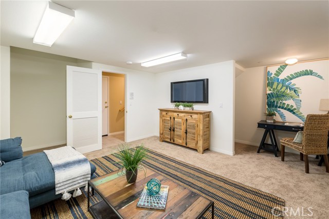 317 Garnet Street, Redondo Beach, California 90277, 4 Bedrooms Bedrooms, ,2 BathroomsBathrooms,Residential,Sold,Garnet,SB20020819