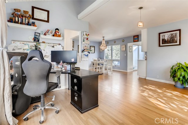 1500 Lynngrove Drive, Manhattan Beach, California 90266, 3 Bedrooms Bedrooms, ,1 BathroomBathrooms,Residential,Sold,Lynngrove,PT20027087