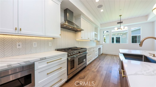 1018 Avenue A, Redondo Beach, California 90277, 6 Bedrooms Bedrooms, ,6 BathroomsBathrooms,Residential,Sold,Avenue A,PV20118056