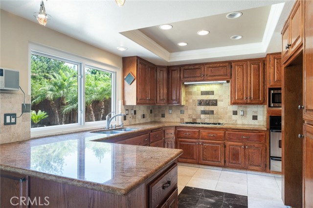 6125 Queenridge Drive, Rancho Palos Verdes, California 90275, 4 Bedrooms Bedrooms, ,3 BathroomsBathrooms,Residential,Sold,Queenridge,PV20176653