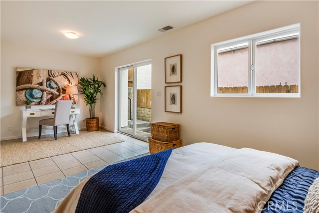 3805 Crest Drive, Manhattan Beach, California 90266, 3 Bedrooms Bedrooms, ,3 BathroomsBathrooms,Residential,Sold,Crest,SB19150131