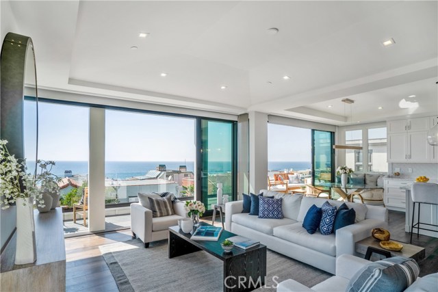 301 20th Street, Manhattan Beach, California 90266, 4 Bedrooms Bedrooms, ,5 BathroomsBathrooms,Residential,Sold,20th,SB19211056