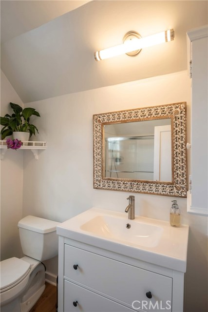 Updated Master Bathroom