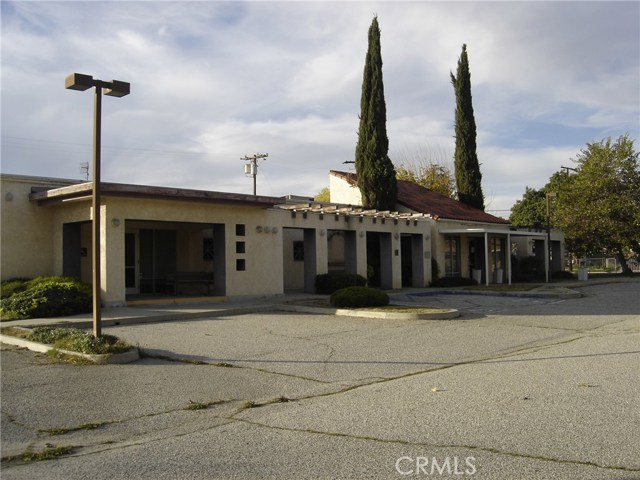 8th, 92411, ,Commercial,For Sale,8th,EV20129321