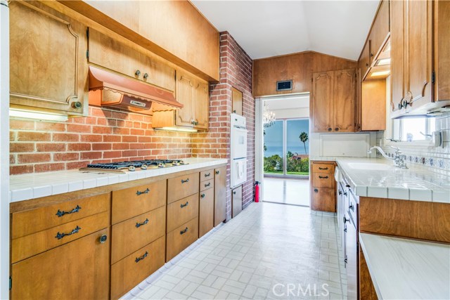 1505 Chelsea Road, Palos Verdes Estates, California 90274, 4 Bedrooms Bedrooms, ,3 BathroomsBathrooms,Residential,Sold,Chelsea,SB20208647