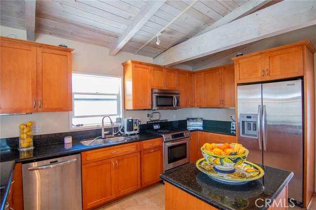 3026 Ardmore Avenue, Manhattan Beach, California 90266, 3 Bedrooms Bedrooms, ,2 BathroomsBathrooms,Residential,Sold,Ardmore,SB19062670