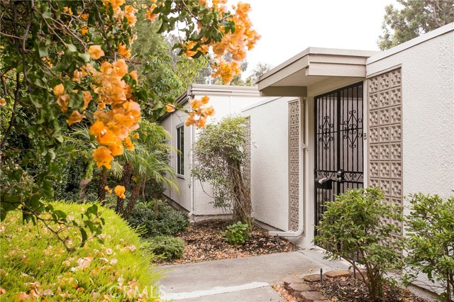 Photo of 646 Avenida Sevilla #B, Laguna Woods, CA 92637