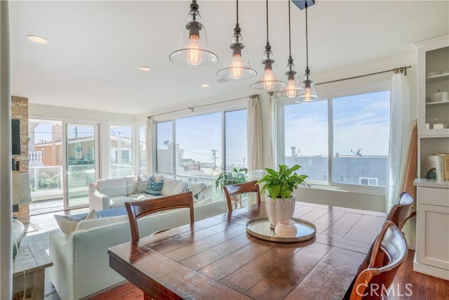 225 38th, Manhattan Beach, California 90266, 3 Bedrooms Bedrooms, ,3 BathroomsBathrooms,Residential,Sold,38th,SB19020609