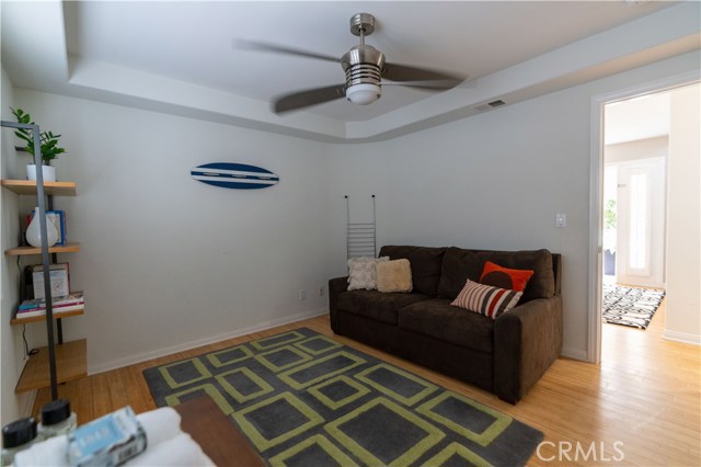 1408 Oak Avenue, Manhattan Beach, California 90266, 5 Bedrooms Bedrooms, ,3 BathroomsBathrooms,Residential,Sold,Oak,SB19227630