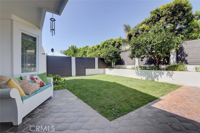 625 26th Street, Manhattan Beach, California 90266, 4 Bedrooms Bedrooms, ,3 BathroomsBathrooms,Residential,Sold,26th,SB19176225