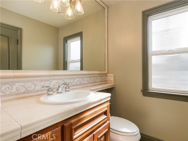 1808 Elm Avenue, Manhattan Beach, California 90266, 5 Bedrooms Bedrooms, ,3 BathroomsBathrooms,Residential,Sold,Elm,SB20235001