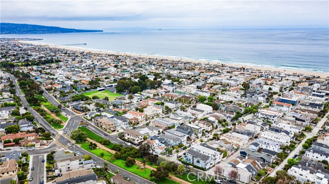 552 3rd Street, Manhattan Beach, California 90266, 3 Bedrooms Bedrooms, ,1 BathroomBathrooms,Residential,Sold,3rd,SB21099557