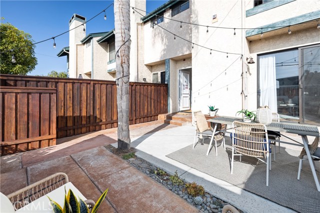 2715 Vanderbilt Lane, Redondo Beach, California 90278, 3 Bedrooms Bedrooms, ,2 BathroomsBathrooms,Residential,Sold,Vanderbilt,SB20191300