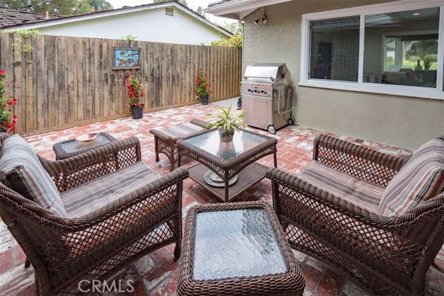 113 Via Ardilla, Palos Verdes Estates, California 90274, 3 Bedrooms Bedrooms, ,2 BathroomsBathrooms,Residential,Sold,Via Ardilla,SB18100036