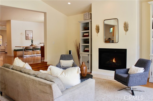 314 Avenue D, Redondo Beach, California 90277, 5 Bedrooms Bedrooms, ,5 BathroomsBathrooms,Residential,Sold,Avenue D,SB20083856