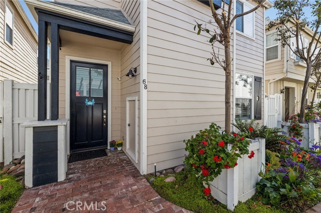 beautifully landscaped entrance to #68 beautifully landscaped entrance to #68