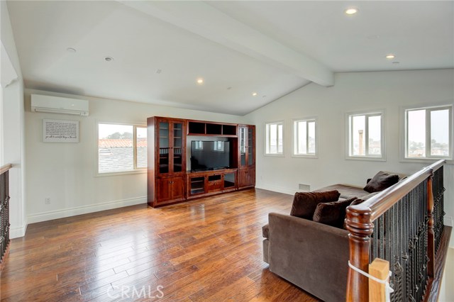 1633 Carlson Lane, Redondo Beach, California 90278, 3 Bedrooms Bedrooms, ,2 BathroomsBathrooms,Residential,Sold,Carlson,SB19061566