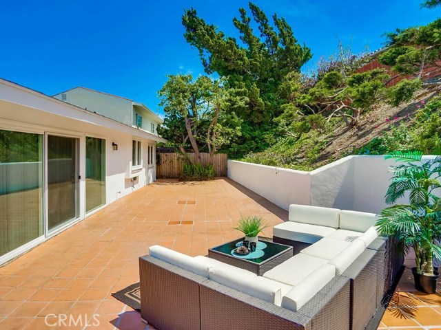 26533 Deepbrook Drive, Rancho Palos Verdes, California 90275, 3 Bedrooms Bedrooms, ,1 BathroomBathrooms,Residential,Sold,Deepbrook,PV20079753