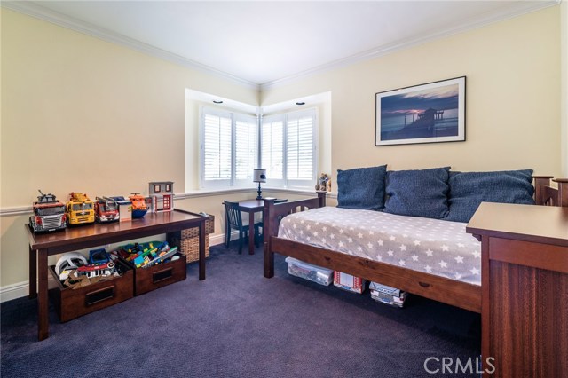 3rd bedroom. Carpet in this room.