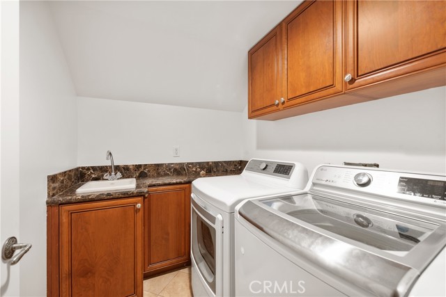 3104 Alma Avenue, Manhattan Beach, California 90266, 3 Bedrooms Bedrooms, ,4 BathroomsBathrooms,Residential,Sold,Alma,SB21051698