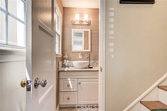 Powder room
