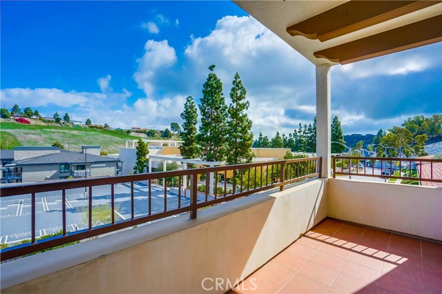 627 Deep Valley Drive, Rolling Hills Estates, California 90274, 1 Bedroom Bedrooms, ,1 BathroomBathrooms,Residential,Sold,Deep Valley,SB21049357