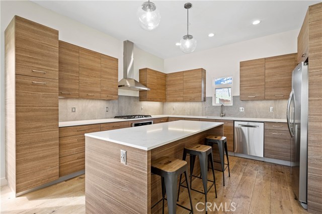 Gorgeous chef's kitchen recently updated