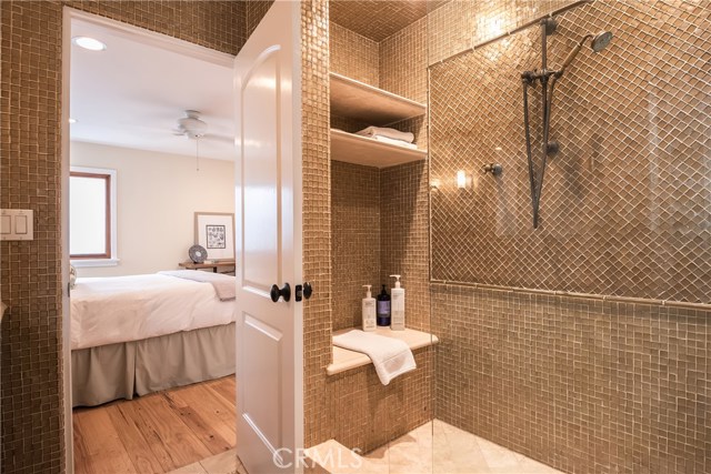 225 1st Street, Manhattan Beach, California 90266, 3 Bedrooms Bedrooms, ,Residential,Sold,1st,SB20187308