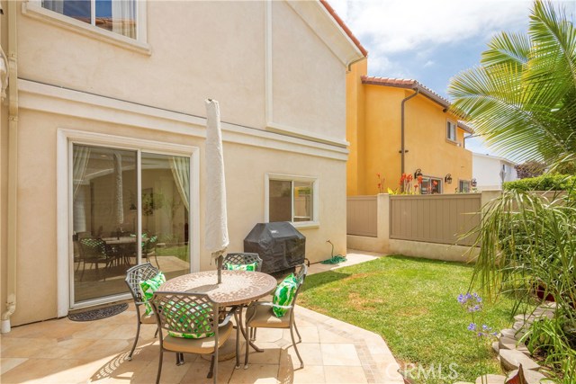 2203 Nelson Avenue, Redondo Beach, California 90278, 4 Bedrooms Bedrooms, ,3 BathroomsBathrooms,Residential,Sold,Nelson,SB20114664