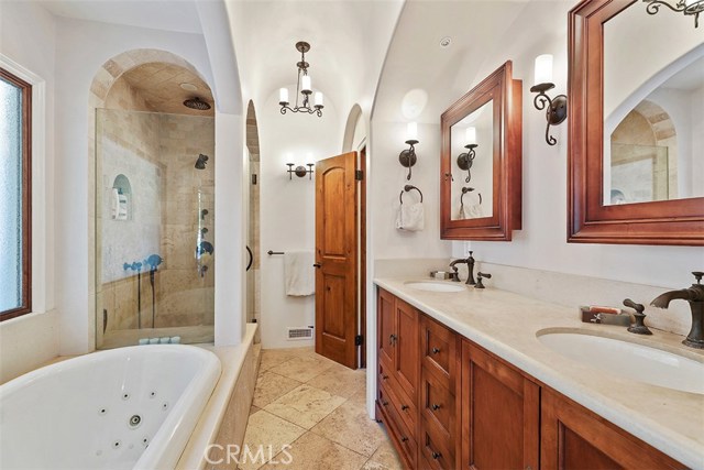2445 Via Sonoma, Palos Verdes Estates, California 90274, 4 Bedrooms Bedrooms, ,3 BathroomsBathrooms,Residential,Sold,Via Sonoma,SB18096288