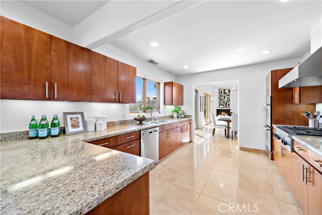 3 Bed Home for Sale in Los Angeles, California