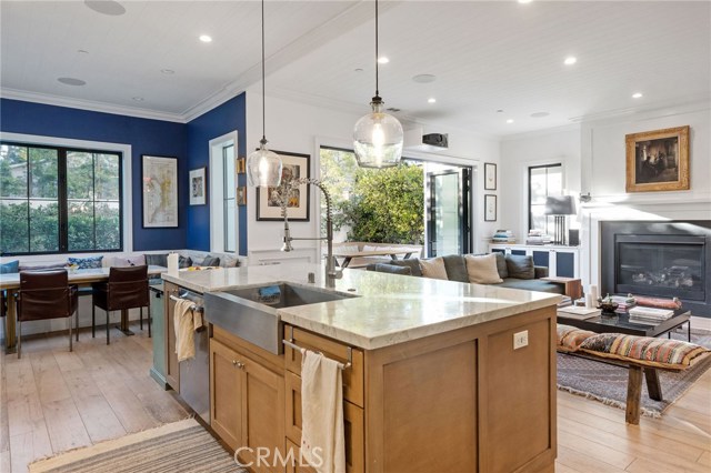 1405 Oak Avenue, Manhattan Beach, California 90266, 4 Bedrooms Bedrooms, ,4 BathroomsBathrooms,Residential,Sold,Oak,SB20231748