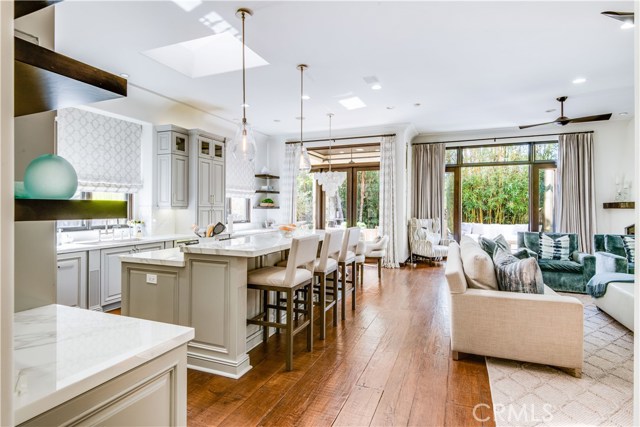 3305 Pine Avenue, Manhattan Beach, California 90266, 4 Bedrooms Bedrooms, ,1 BathroomBathrooms,Residential,Sold,Pine,SB20042109