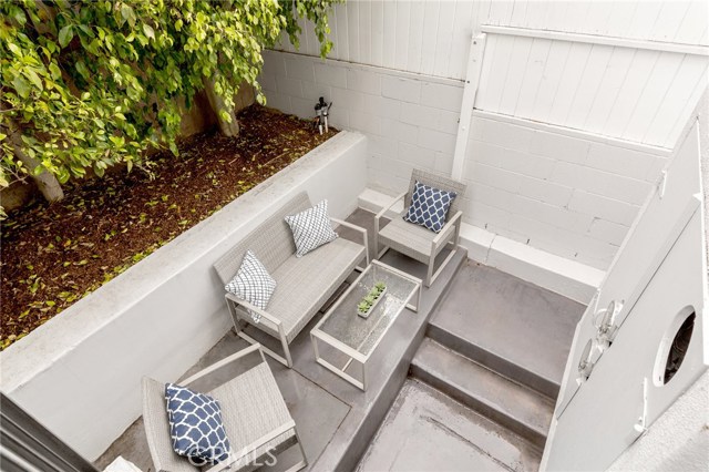 2515 Voorhees Avenue, Redondo Beach, California 90278, 4 Bedrooms Bedrooms, ,4 BathroomsBathrooms,Residential,Sold,Voorhees,SB18062969