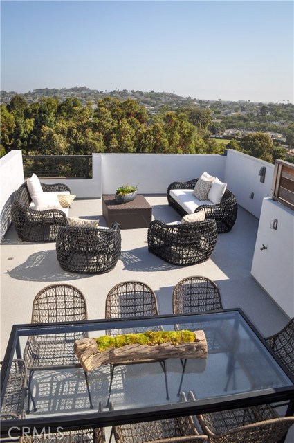 1920 Pacific Coast Highway, Redondo Beach, California 90277, 1 Bedroom Bedrooms, ,1 BathroomBathrooms,Residential,Sold,Pacific Coast Highway,OC20141167