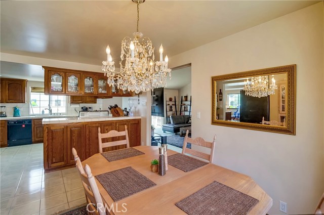 2412 Ives Lane, Redondo Beach, California 90278, 3 Bedrooms Bedrooms, ,2 BathroomsBathrooms,Residential,Sold,Ives,SB20100706
