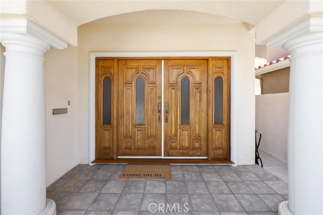Come on in! Come on in!