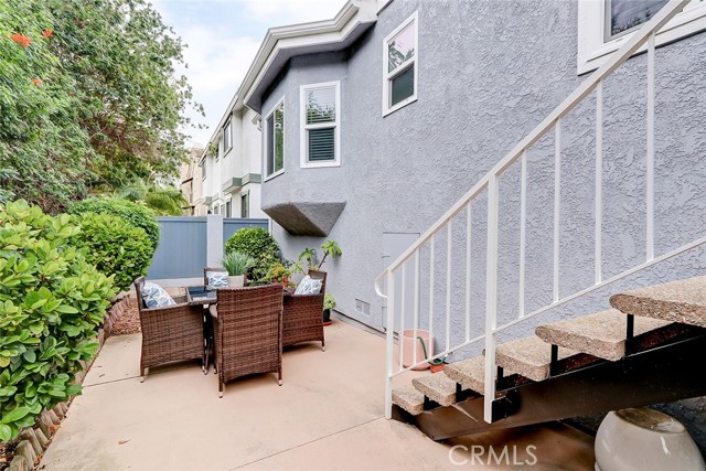 2216 Marshallfield Lane, Redondo Beach, California 90278, 3 Bedrooms Bedrooms, ,2 BathroomsBathrooms,Residential,Sold,Marshallfield,SB21164684