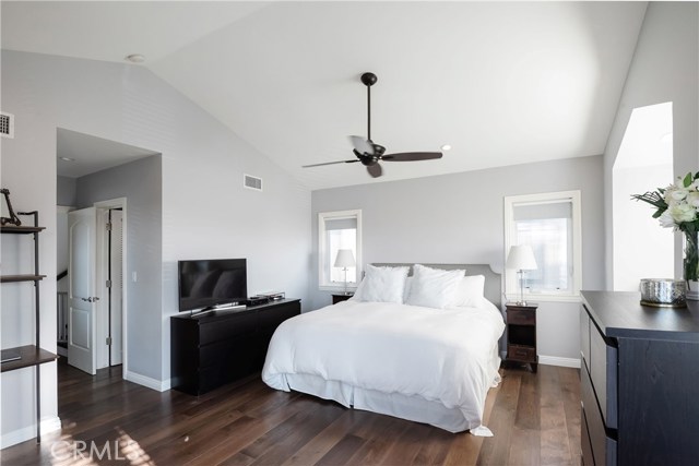 2030 Prospect Avenue, Hermosa Beach, California 90254, 3 Bedrooms Bedrooms, ,3 BathroomsBathrooms,Residential,Sold,Prospect,SB20202137