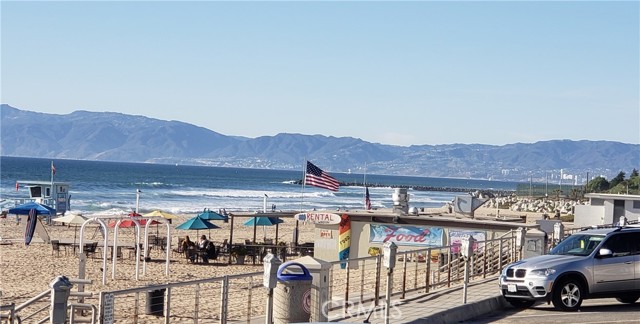 208 Kelp Street, Manhattan Beach, California 90266, 3 Bedrooms Bedrooms, ,1 BathroomBathrooms,Residential,Sold,Kelp,SB21034539