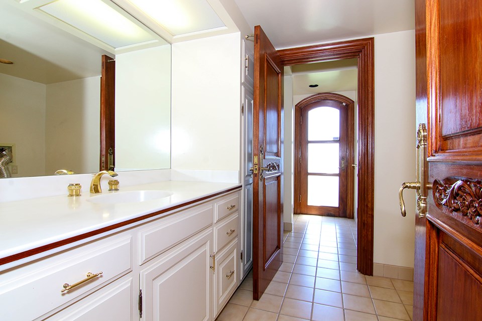 Laundry Room with Bathroom