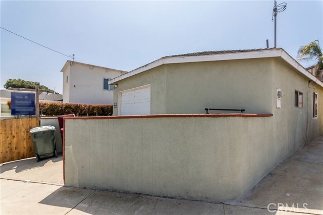 2403 Hadley Lane, Redondo Beach, California 90278, 3 Bedrooms Bedrooms, ,1 BathroomBathrooms,Residential,Sold,Hadley,SB18094584