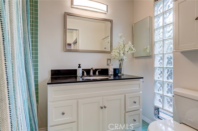 607 Camino Real, Redondo Beach, California 90277, 2 Bedrooms Bedrooms, ,2 BathroomsBathrooms,Residential,Sold,Camino Real,SB20134527