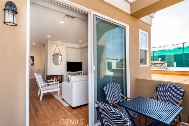 448 23rd Place, Manhattan Beach, California 90266, 3 Bedrooms Bedrooms, ,3 BathroomsBathrooms,Residential,Sold,23rd,SB19026230