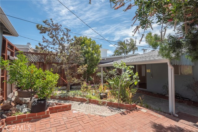 457 28th Street, Manhattan Beach, California 90266, 2 Bedrooms Bedrooms, ,1 BathroomBathrooms,Residential,Sold,28th,SB21112432