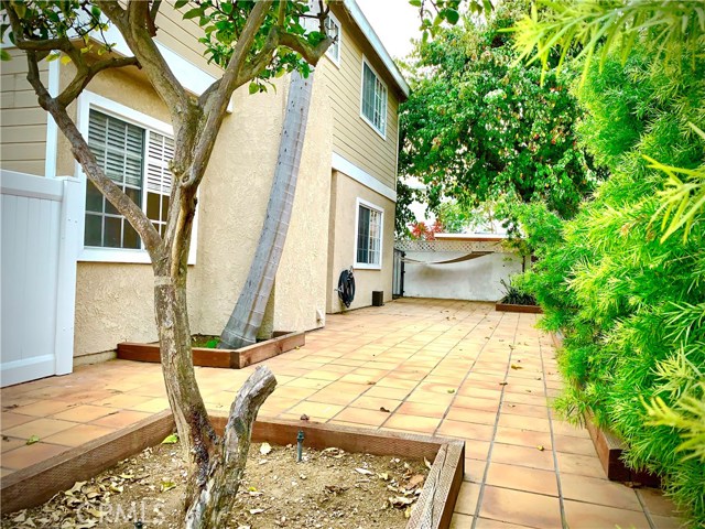 2405 Huntington Lane, Redondo Beach, California 90278, 4 Bedrooms Bedrooms, ,2 BathroomsBathrooms,Residential,Sold,Huntington,SB19271210