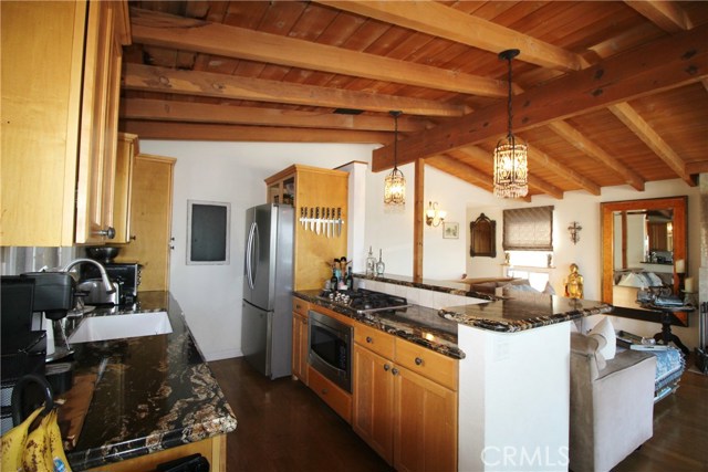 1623 RAYMOND AVENUE, Hermosa Beach, California 90254, 3 Bedrooms Bedrooms, ,2 BathroomsBathrooms,Residential,Sold,RAYMOND AVENUE,SB19254248