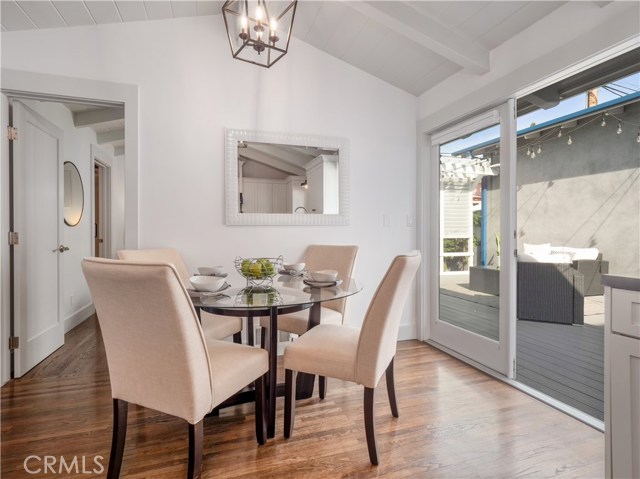 2616 Pine Avenue, Manhattan Beach, California 90266, 3 Bedrooms Bedrooms, ,1 BathroomBathrooms,Residential,Sold,Pine,SB21005852